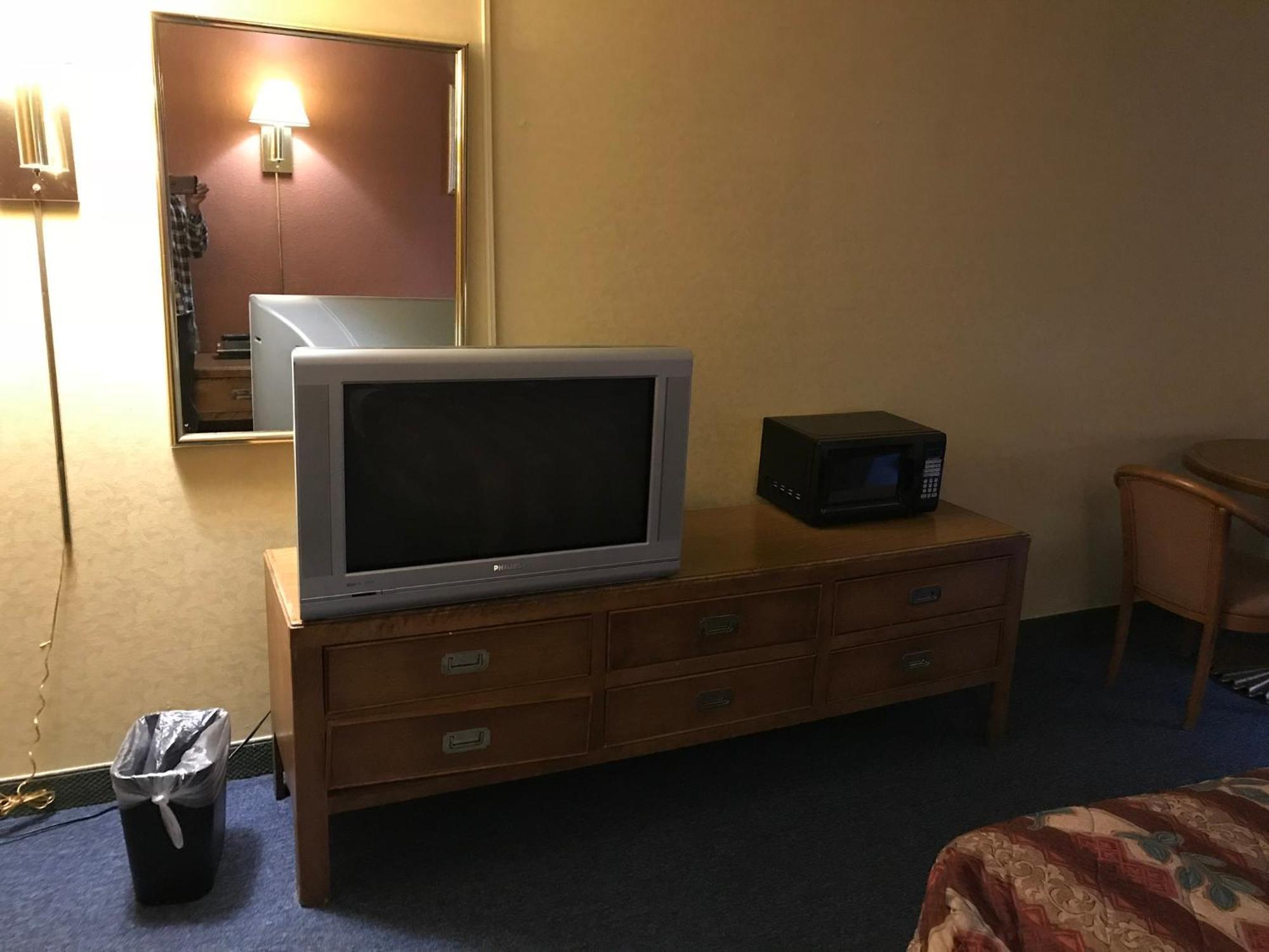 Hotel Economy Fort Wayne